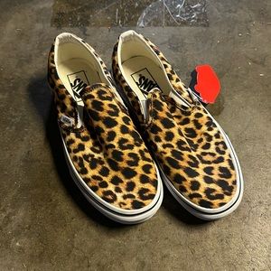 Brand new cheetah print vans womens 7.5